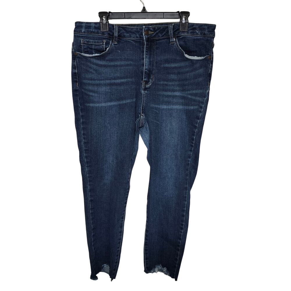 Judy Blue Skinny Fit Jeans Womens  Stretch Denim Medium Wash 16W
Soft Comfy